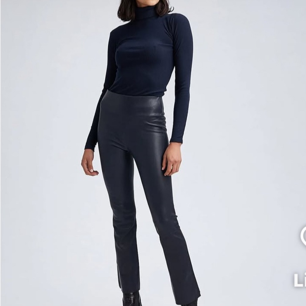 Sleek Black Skinny Pants SMALL